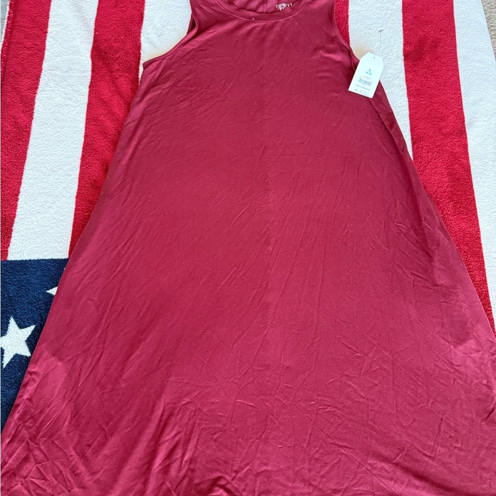Elegant Red Midi Dress
